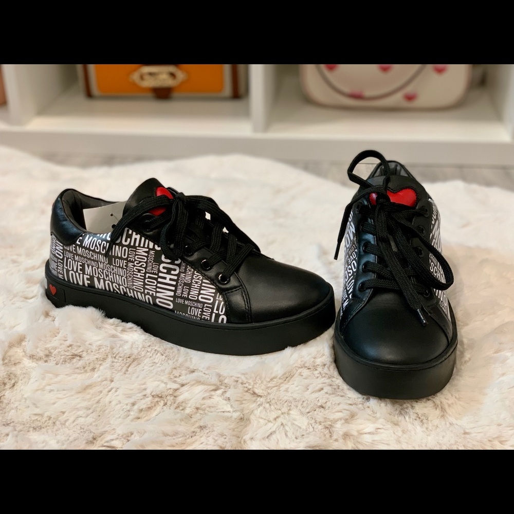 Moschino love shoes